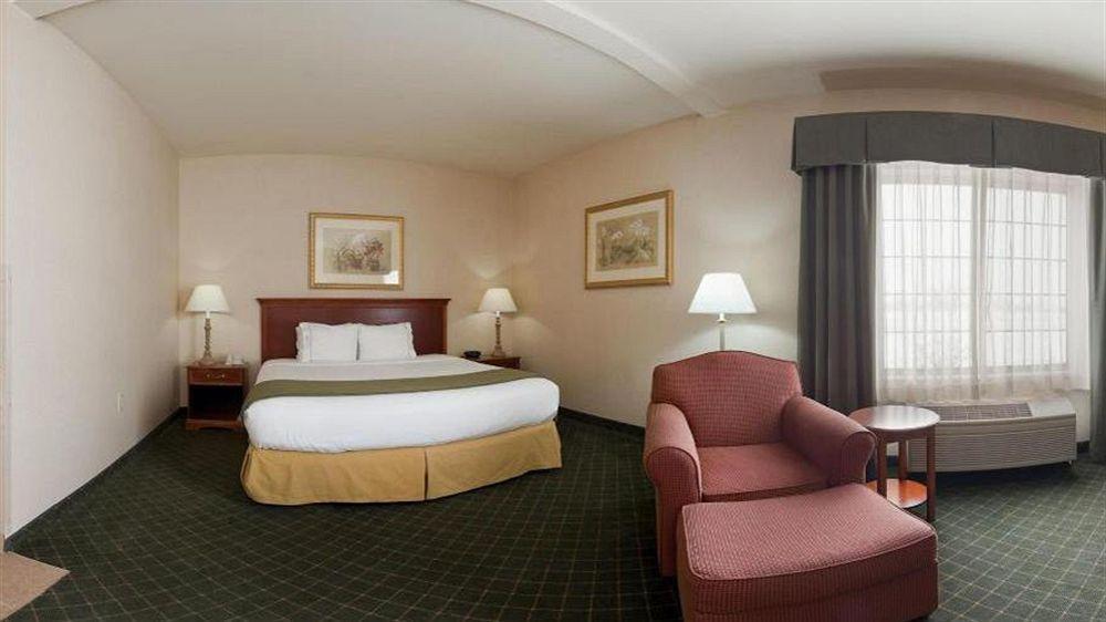 Holiday Inn Express Lebanon By Ihg Exterior photo