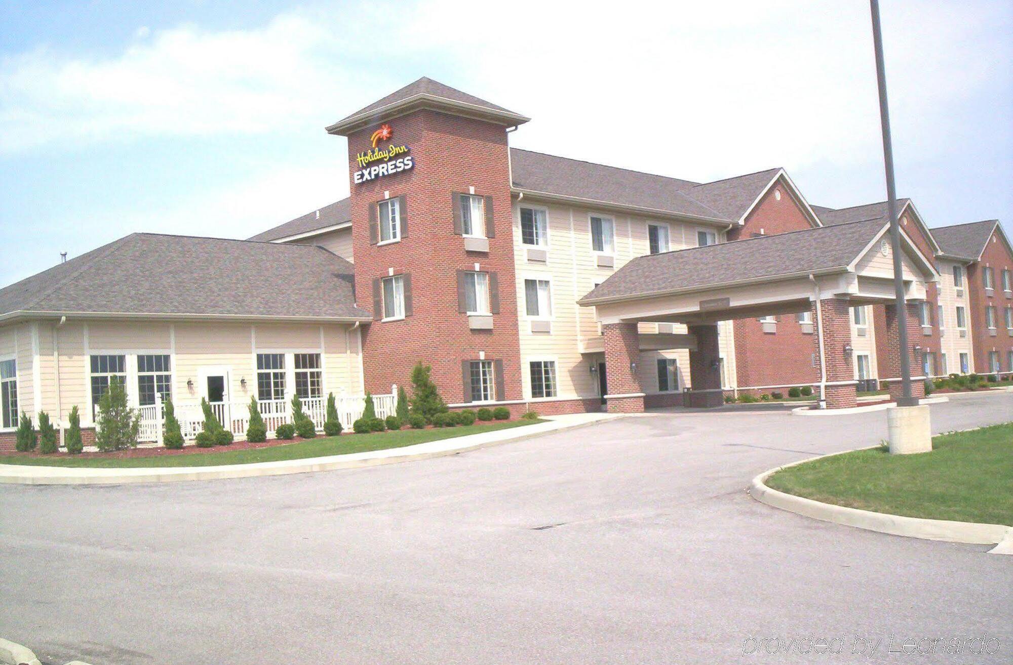 Holiday Inn Express Lebanon By Ihg Exterior photo